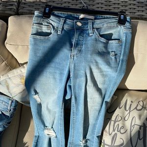 LC Lauren Conrad light wash jeans